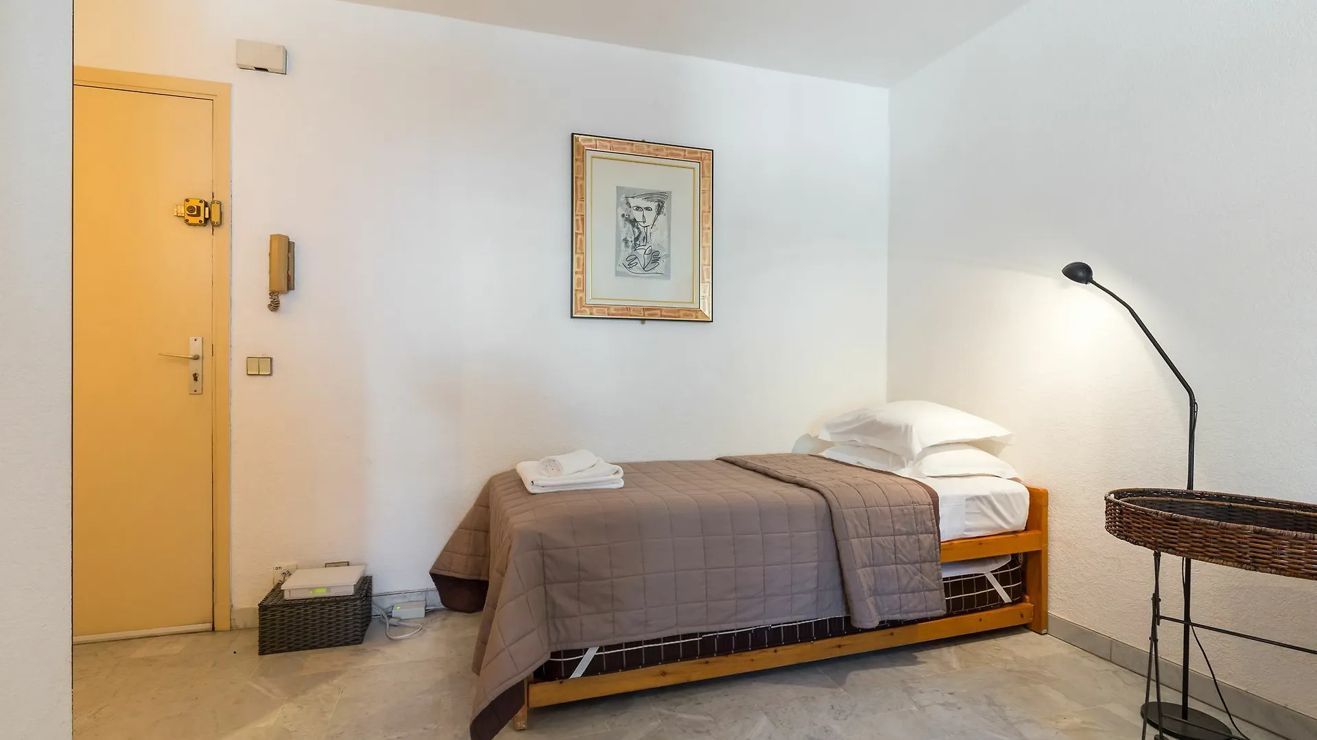 Apartamento Mercure Cannes Francia